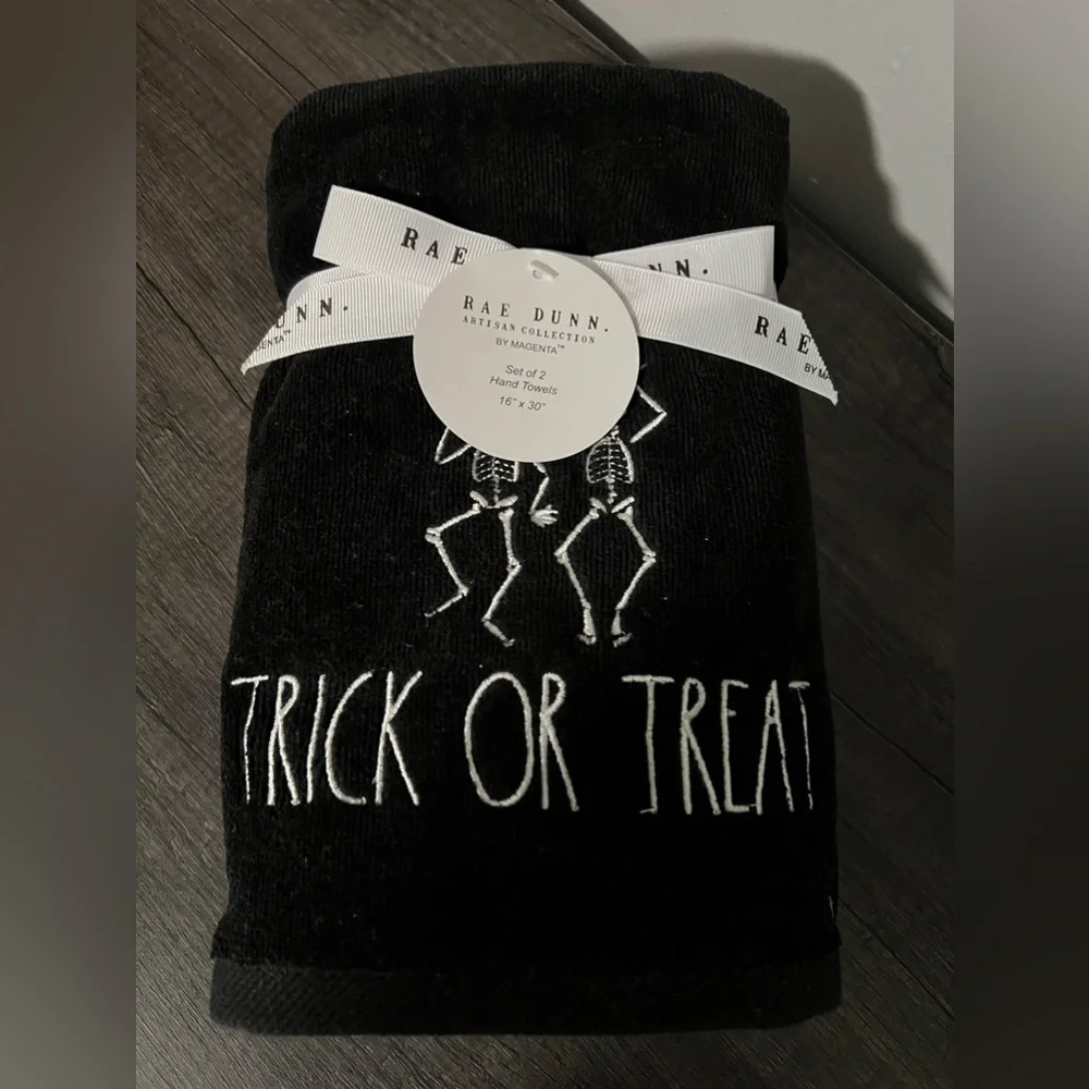 Rae Dunn set of 2 Halloween Hand towels trick or treat